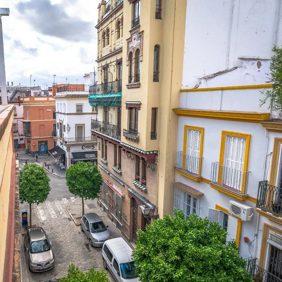 Guesthouse Room & Studio Seville La Flamenka